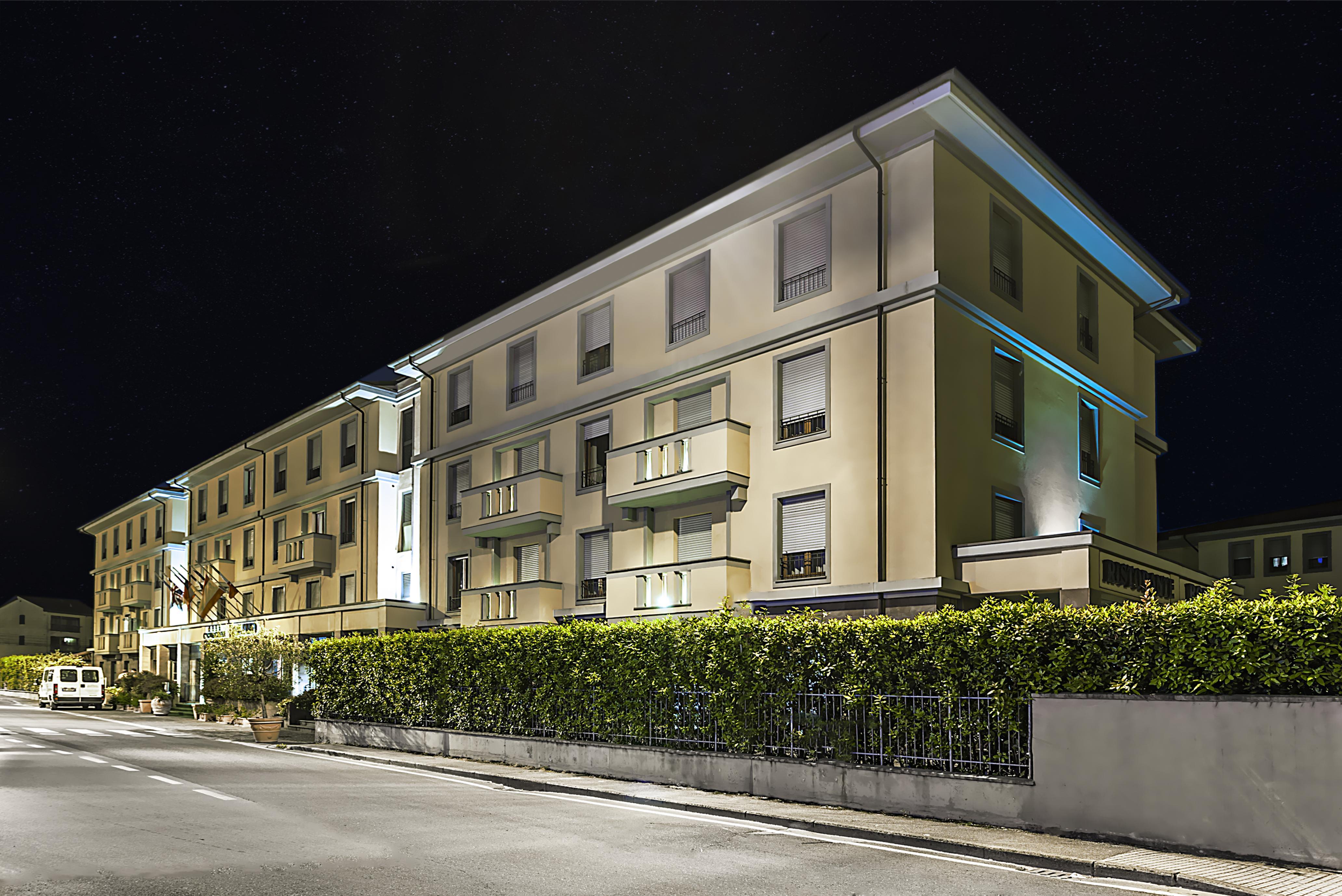 Grand Hotel Bonanno Pisa Exterior photo
